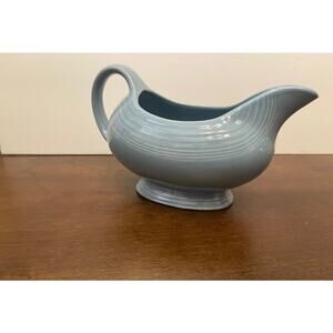 fiesta vintage sauce bowl gravy boat in periwinkle *retired color
